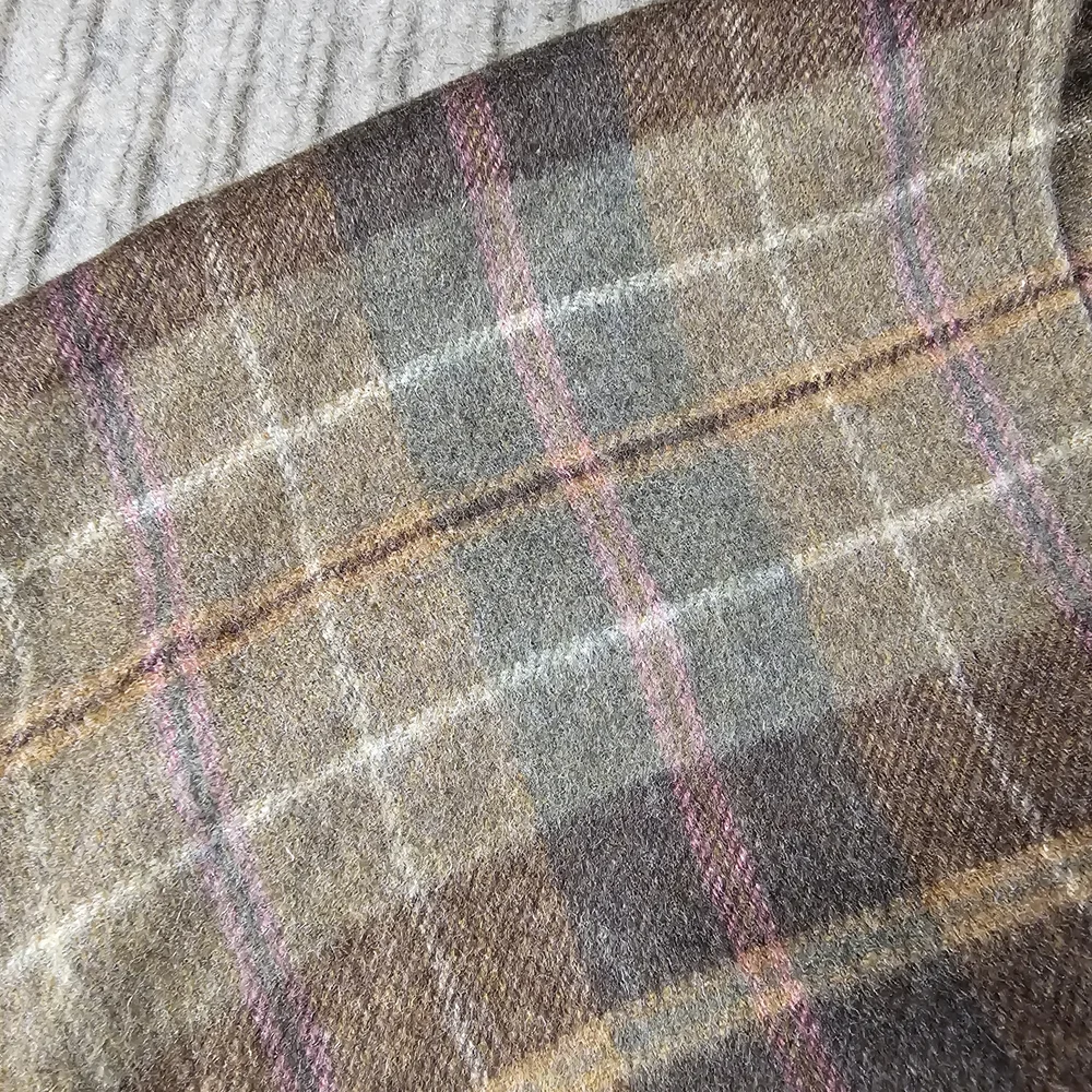 Lauren Ralph Lauren 100% Wool Poncho L/XL Tartan Plaid Cape Beautiful Old Money - Picture 4 of 10
